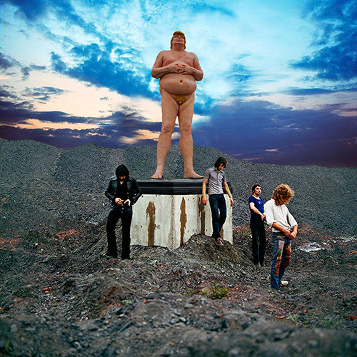 Statue of Trump (nude) stands atop a concrete block, upon which are urine stains deposited by appropriately contemptuous passers by Statue of Trump (nude) stands atop a concrete block, upon which are urine stains deposited by appropriately contemptuous passers by